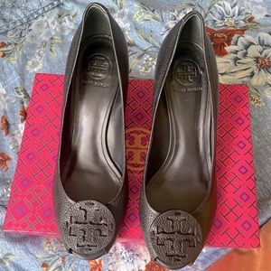 Tory Burch Sally 2